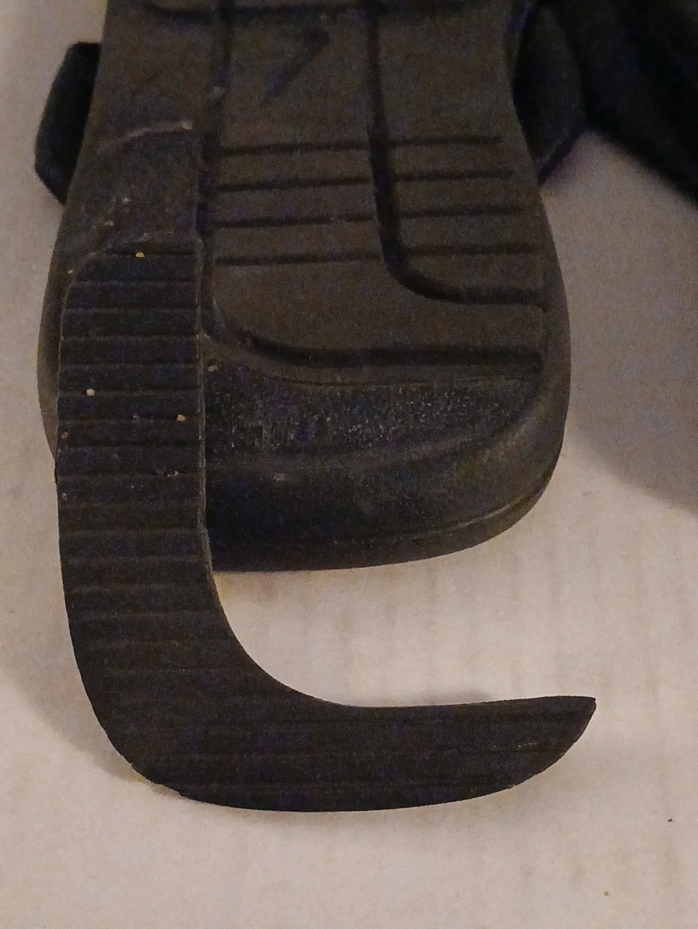 Nike Black Leather Thong Sandals